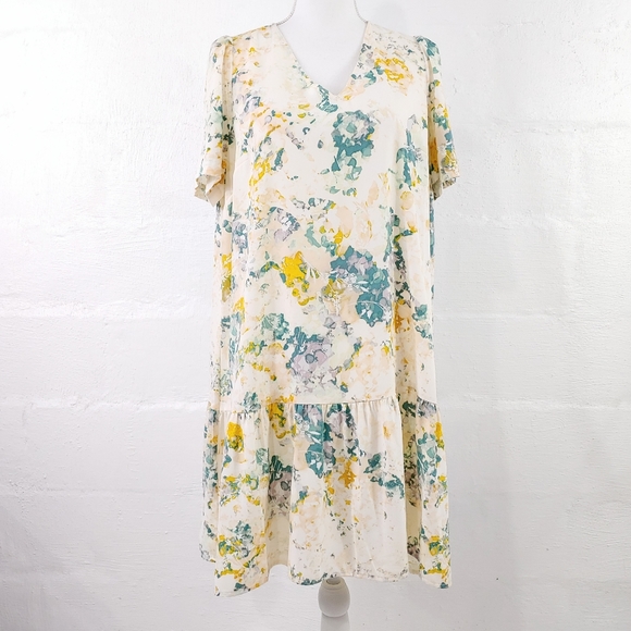 a new day Dresses & Skirts - A NEW DAY FLORAL PULLOVER DRESS (221)